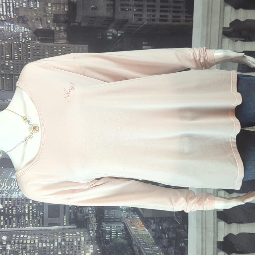 Victoria Secret sz M Long Sleeved T with draped open back.